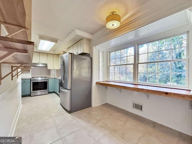 Building Photo - 2766 Cottonwood Dr