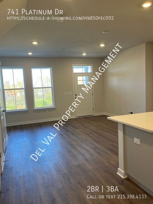 Building Photo - 741 Platinum Dr