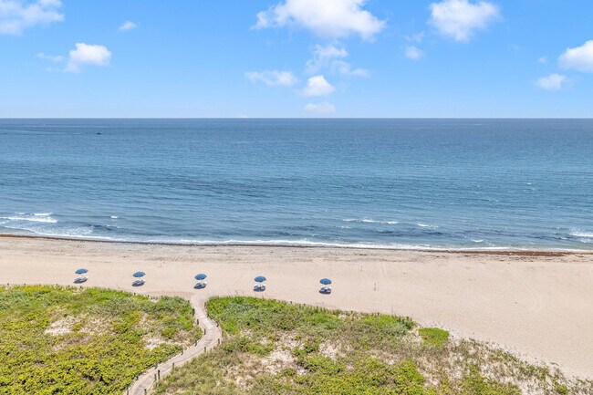 Building Photo - 3000 S Ocean Blvd