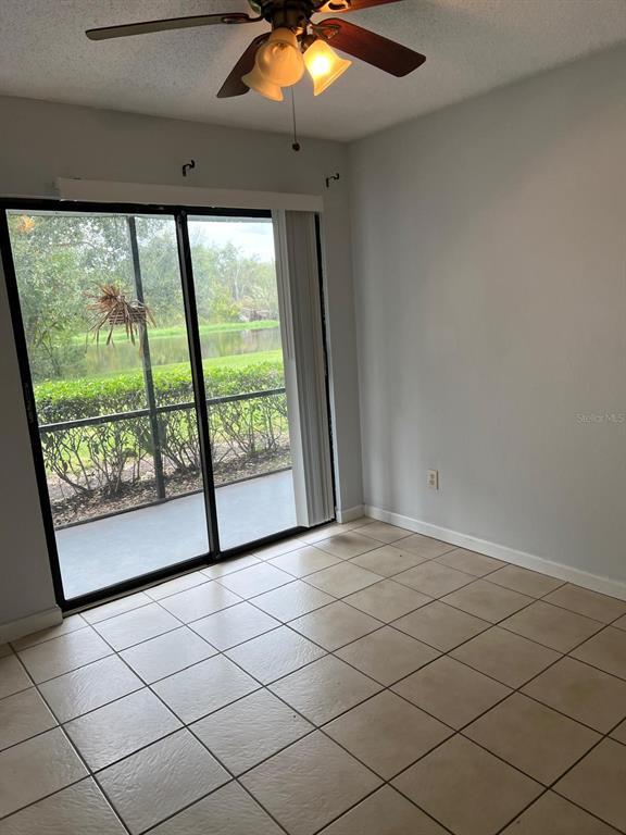 Building Photo - 2740 Oak Park Way