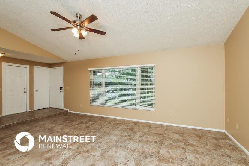 Building Photo - 912 Gatewood Ct NE