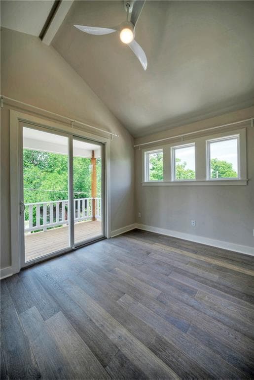 Building Photo - 1006 E 8th St