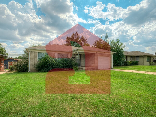 Building Photo - 2926 NW 72nd St