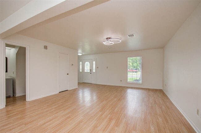 Building Photo - 3514 Quail Meadow Dr