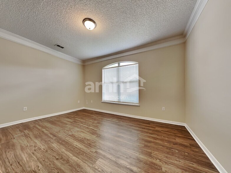 Building Photo - 8881 Shindler Crossing Dr