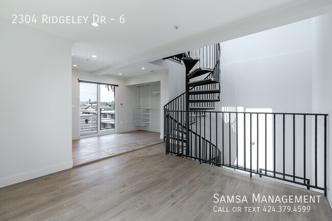 Building Photo - 2304 Ridgeley Dr