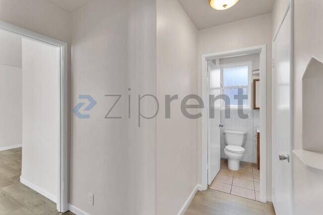 Building Photo - 2012 Cavallo Rd