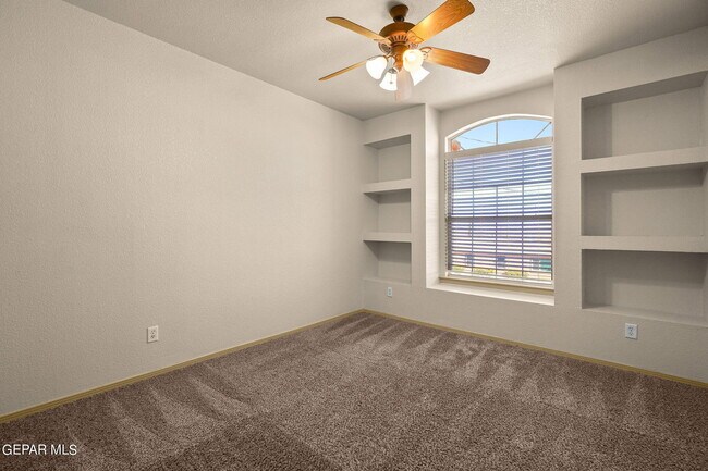 Building Photo - 6121 Byron St