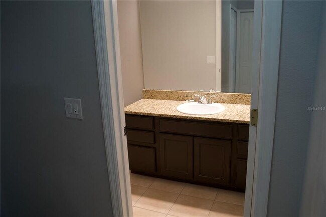 Building Photo - 3927 Pemberly Pines Cir