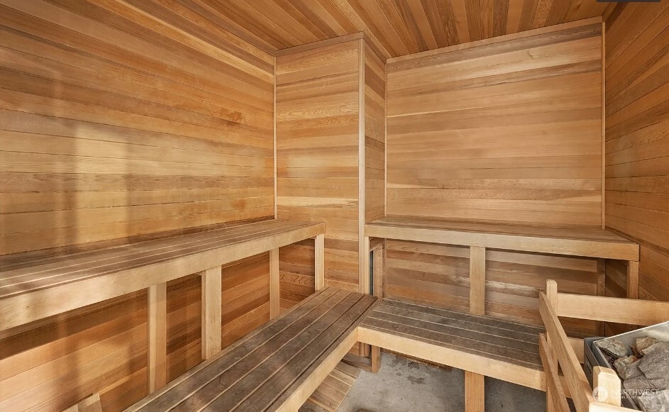 sauna - 769 Hayes Street