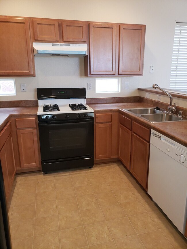 Building Photo - 8904 Nautilus Vista Ct