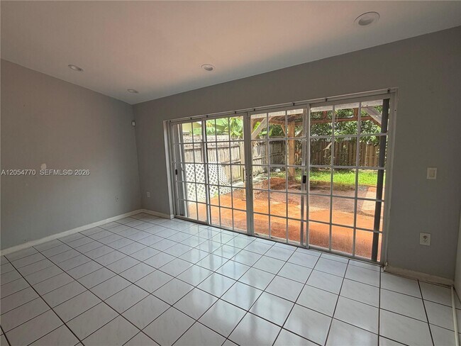 Building Photo - 14444 SW 92nd Terrace