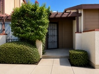 Building Photo - 1 Bedroom Condo with Fireplace, Private Patio, Pool Access & Washer/Dryer Included