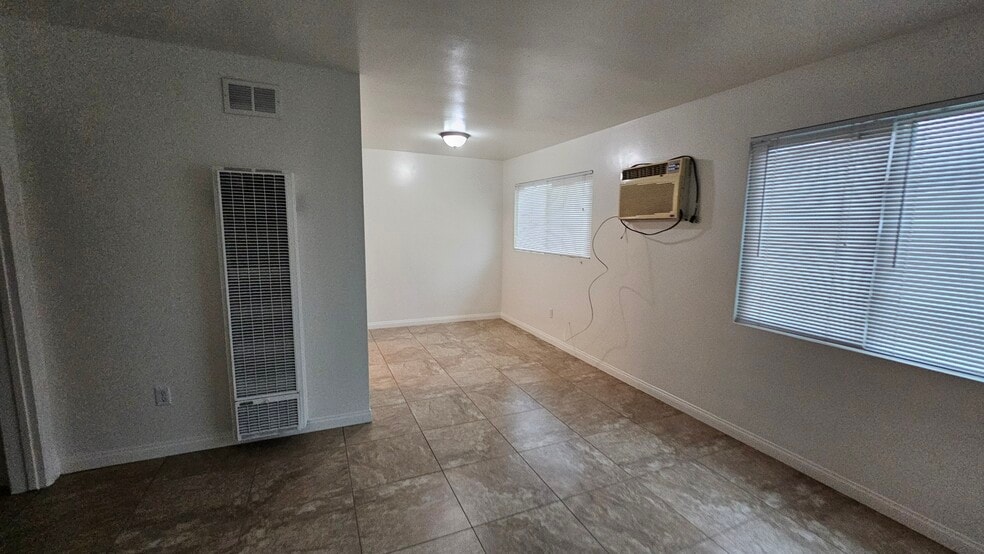 Building Photo - 12973 13th St