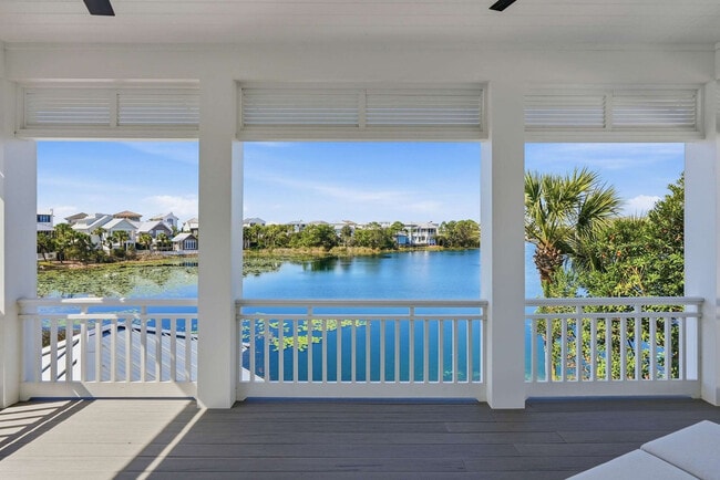 Building Photo - 419 Lakefront Dr