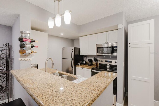 Building Photo - 5120 Conroy Rd