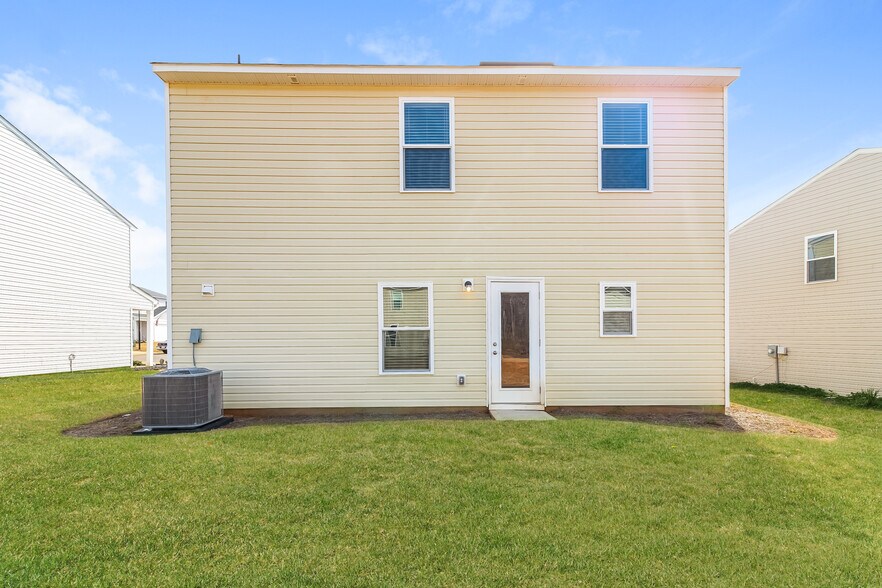 Building Photo - 629 Tacoma Trl