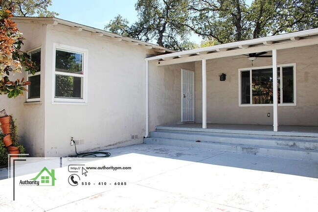 Building Photo - 2651 Foothill Blvd