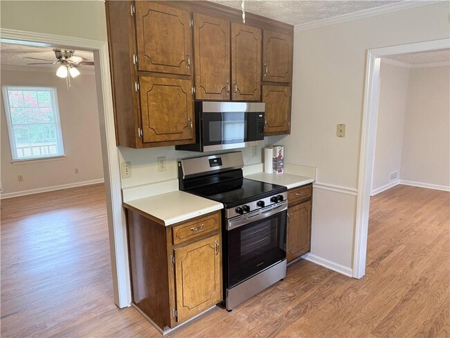 Building Photo - 40 Salem Ridge