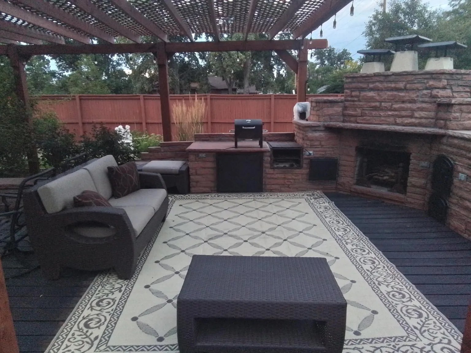 Building Photo - 2580 N Monaco St Pkwy