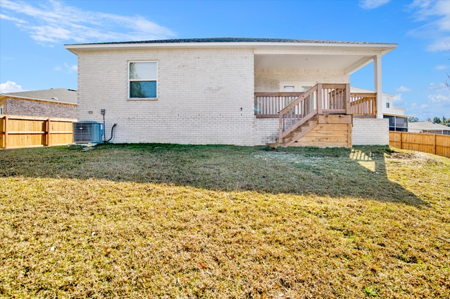 Building Photo - Spacious 4 bed cul-de-sac home in Bellview