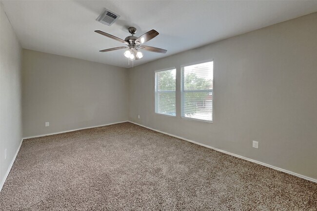 Building Photo - 5010 Diamondcliff Ct