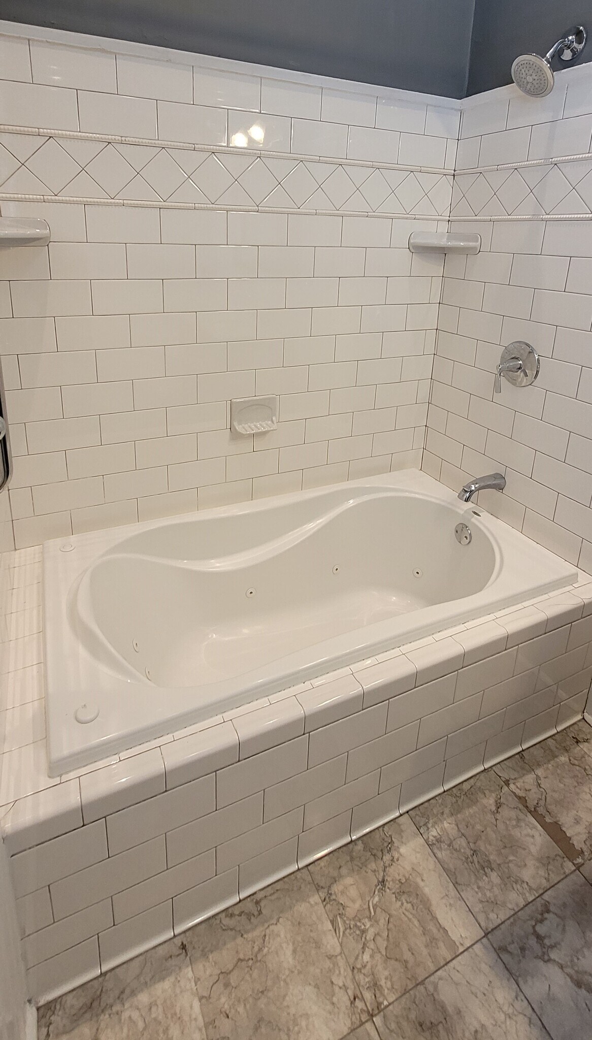 Bathroom Tub - 378 W Church St