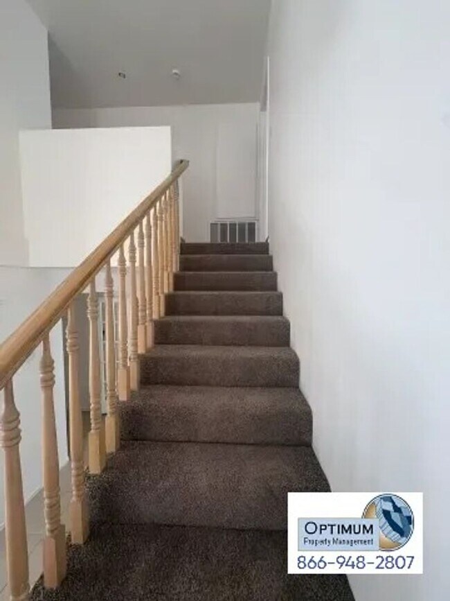 Building Photo - 17065 Grand Mammoth Pl