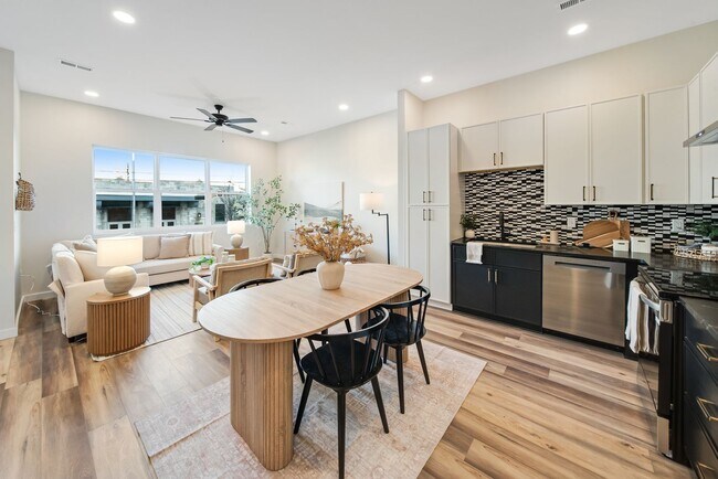 Building Photo - 1861 Zeta Way