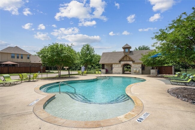 Building Photo - 4213 Pecan Bend Ln