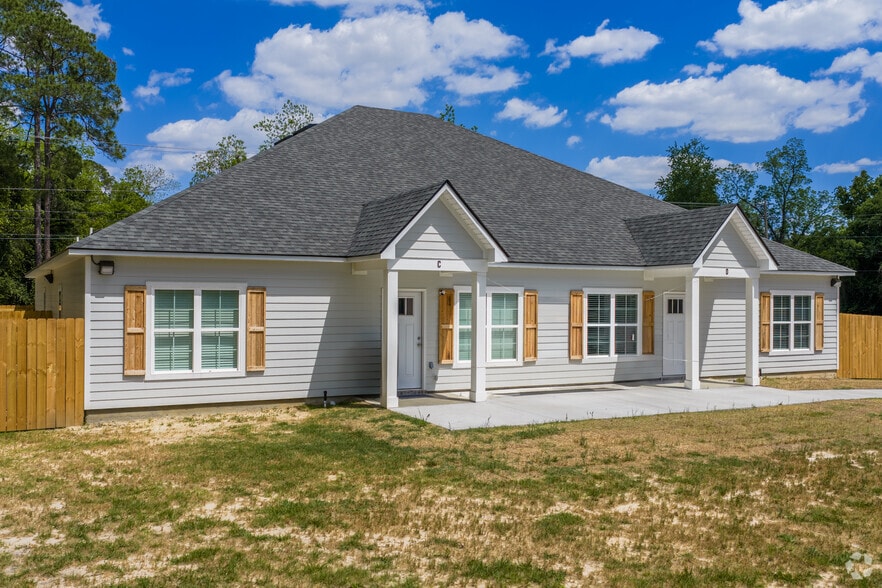 Alternate Exterior - 708 S Parrish St - A 55+ Community