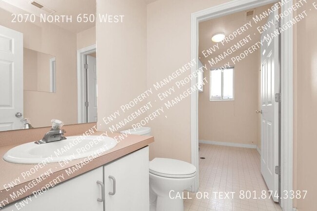 Building Photo - 2070 N 650 W