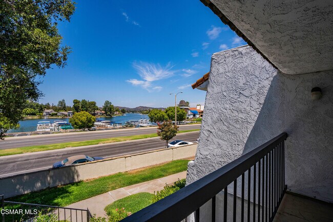 Building Photo - 3603 Summershore Ln
