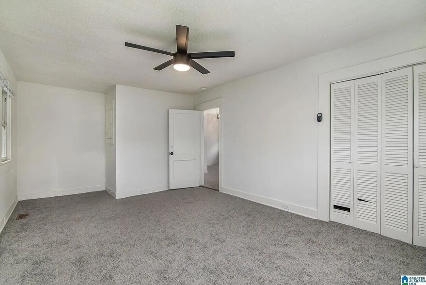 Building Photo - 7729 7th Ct S