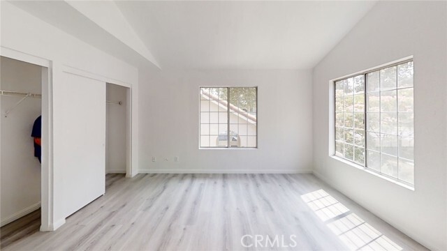 Building Photo - 2930 Juniper Dr