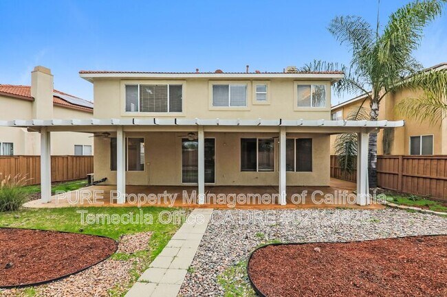 Building Photo - 23641 Groveland Pl