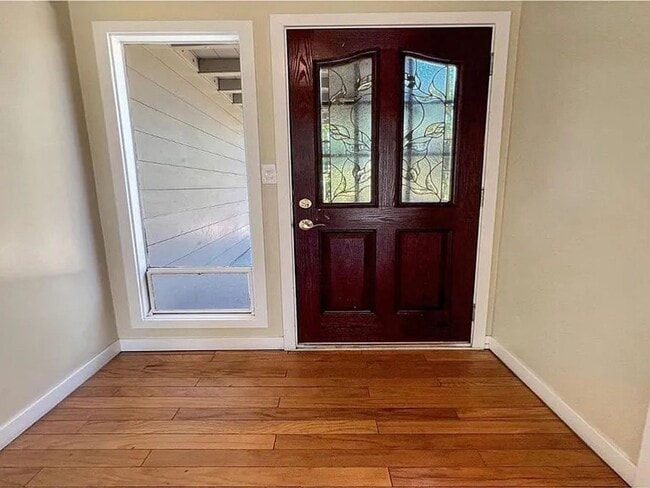 Building Photo - Charming 3BR House in Stockton
