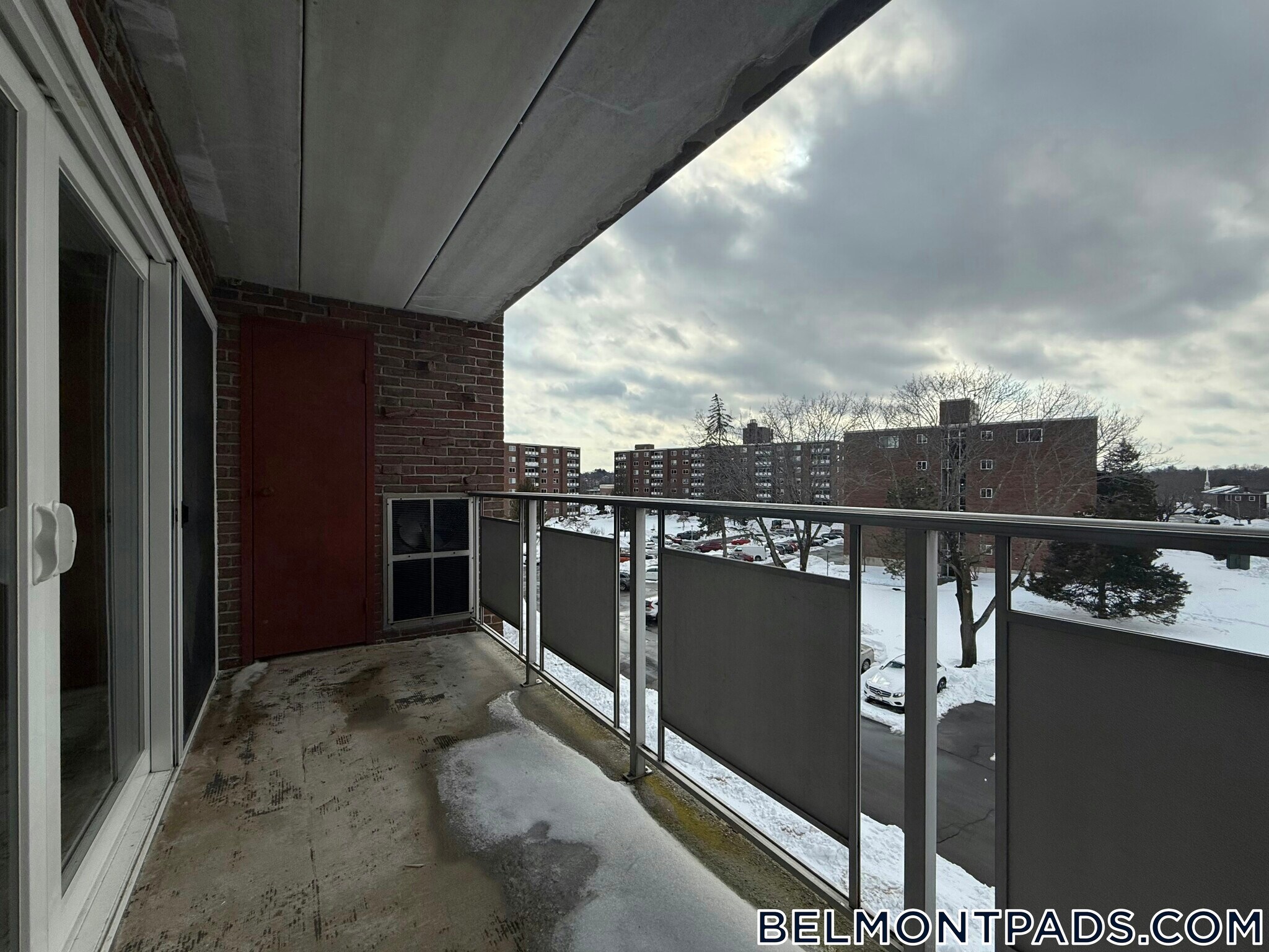 Building Photo - 55 Hill Rd