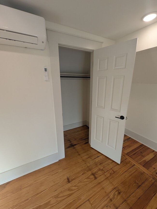 Building Photo - Brand-New Apartment in Historic Covington, New Appliances, In Unit Washer/Dryer