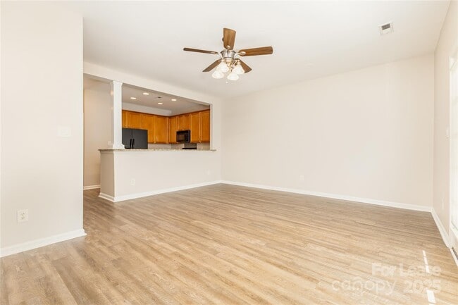 Building Photo - 11331 Dundarrach Ln