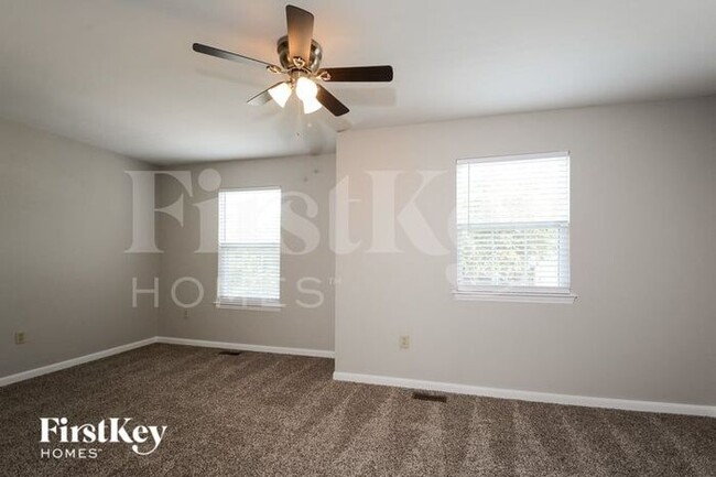 Building Photo - 16425 Bayshore Cove Ct