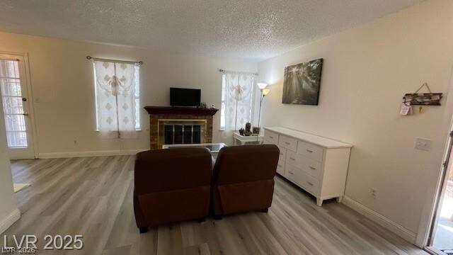 Building Photo - 5576 W Rochelle Ave.