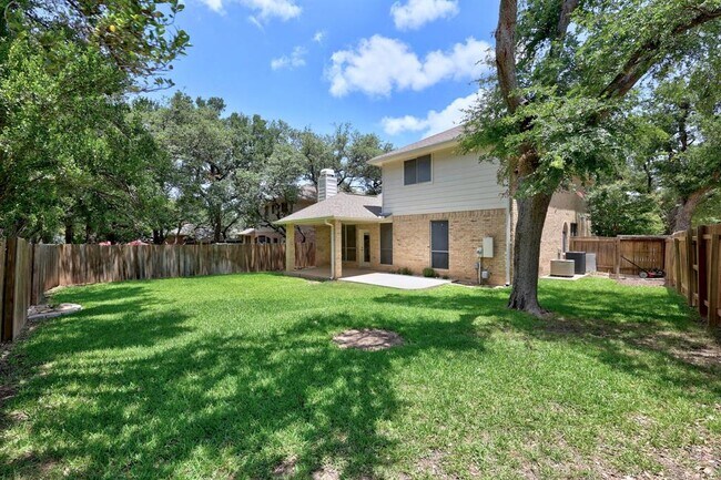 Building Photo - 1607 Juniper Ridge Loop