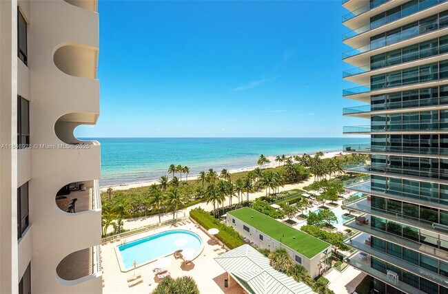 Building Photo - 10205 Collins Ave