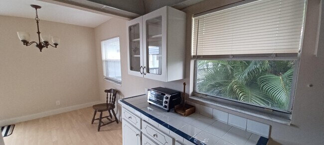 Building Photo - 281 Tuscany Ln