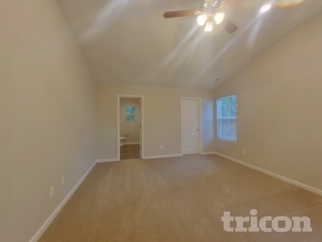 Building Photo - 320 Waterstone Dr