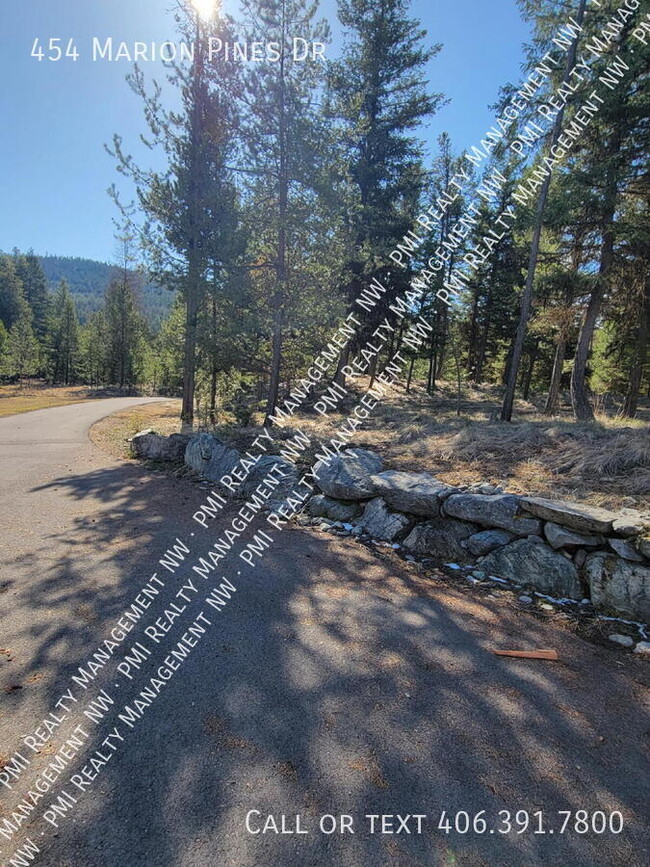 Building Photo - 454 Marion Pines Dr