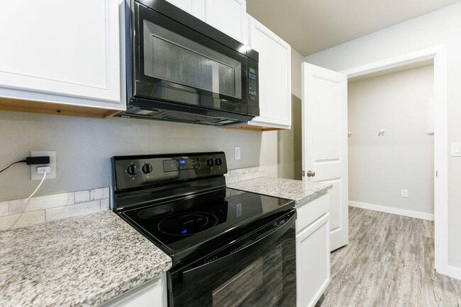 Building Photo - 7535 32nd St