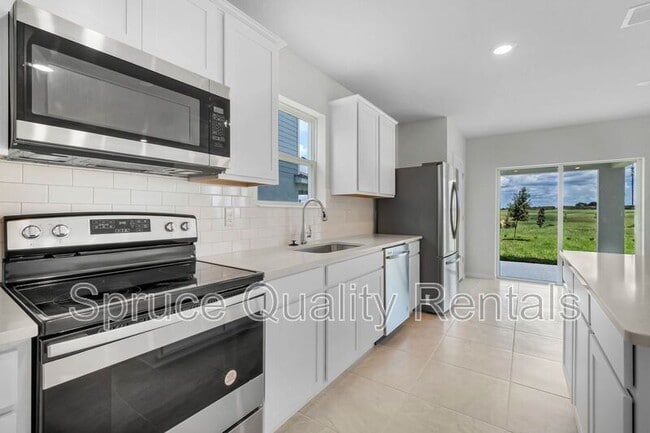 Primary Photo - 7744 Syracuse Dr