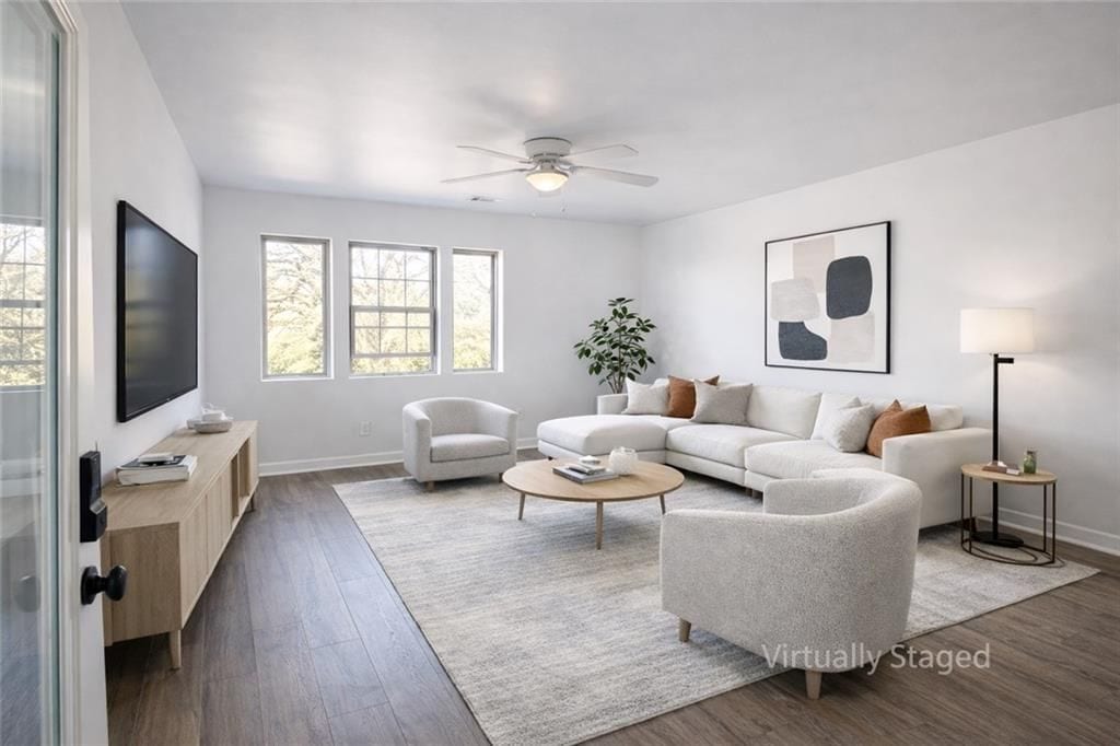 Building Photo - 1488 E Forrest Ave